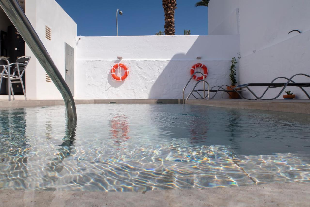 Hotel Senderos Agua Amarga  Exteriör bild