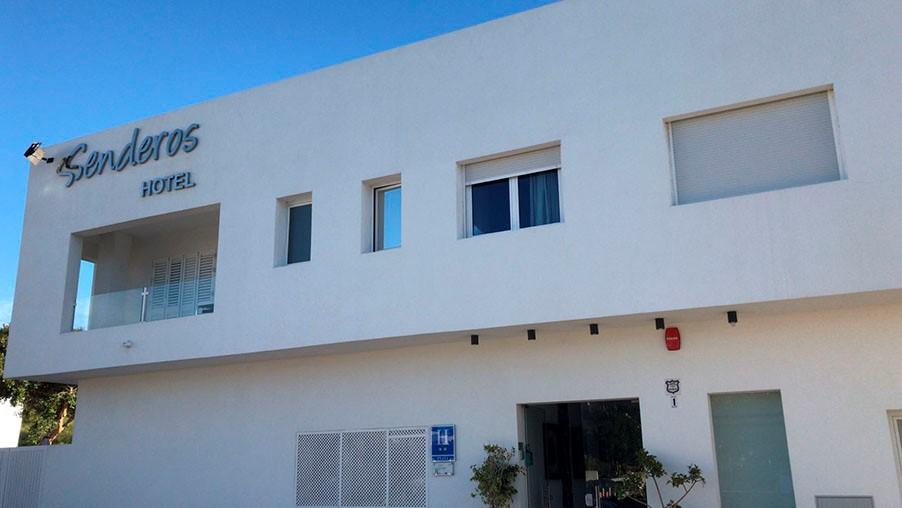 Hotel Senderos Agua Amarga  Exteriör bild